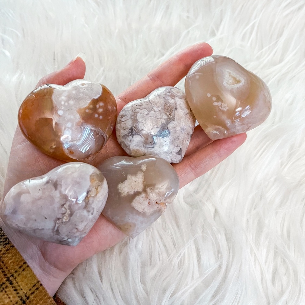 Flower agate heart lot